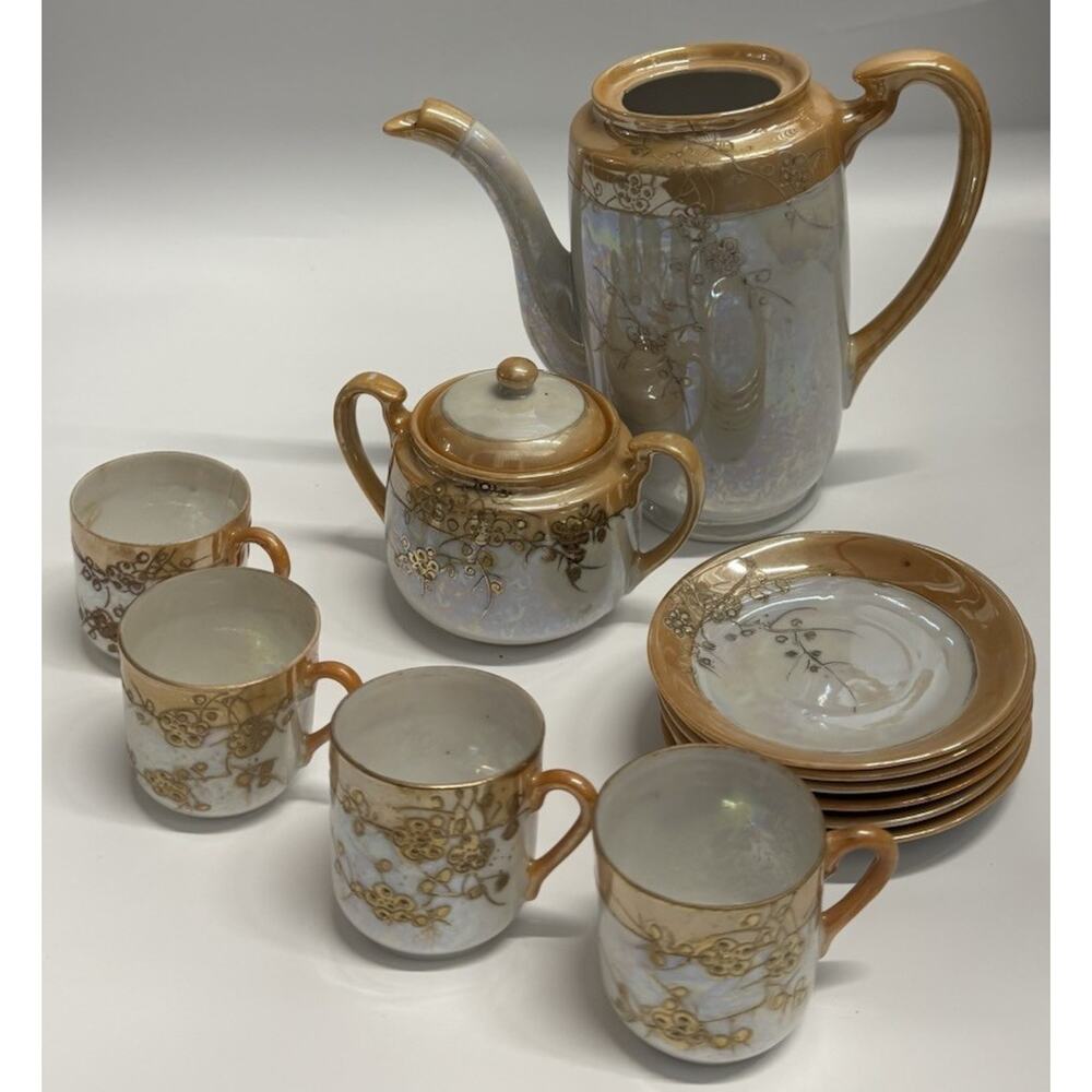 VTG Collectible T&T Takito hand painted peach &white lustre demitasse & gold